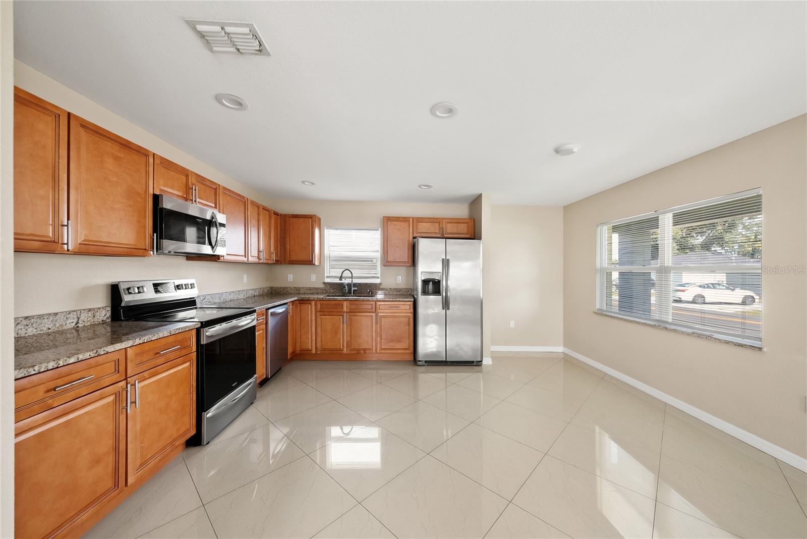 HARRINGTON A B SUB - Residential Lease