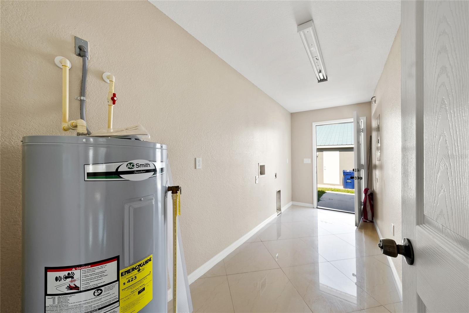 HARRINGTON A B SUB - Residential Lease