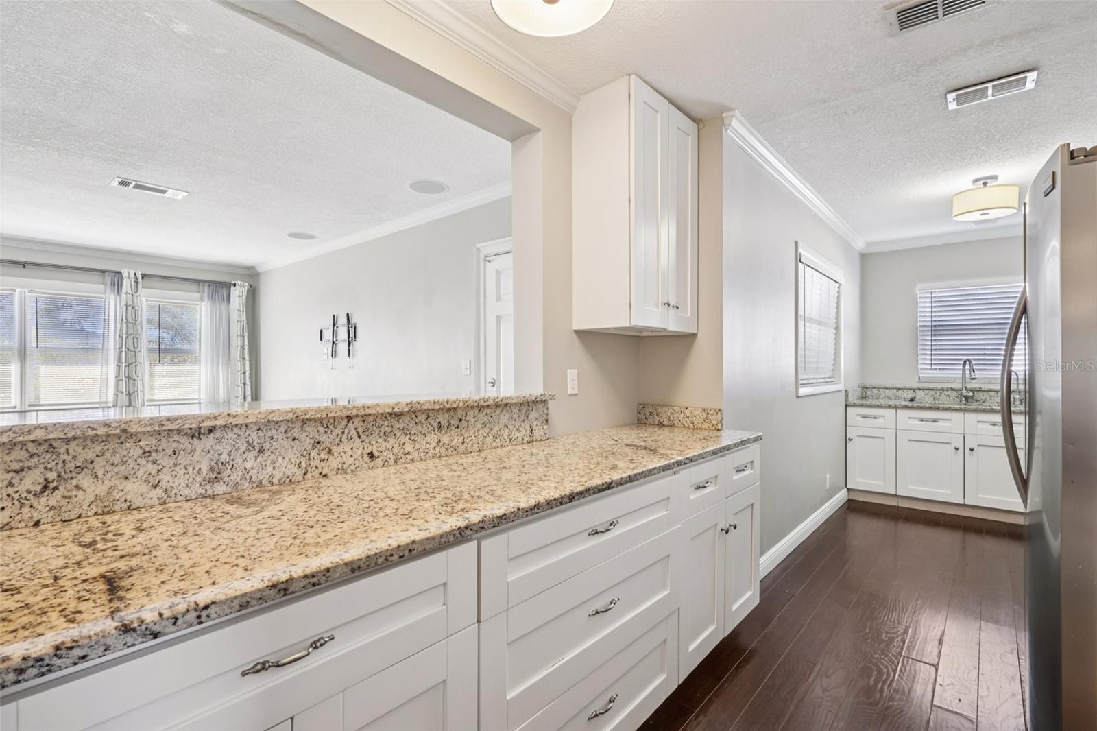 RIVERSHORES - Residential