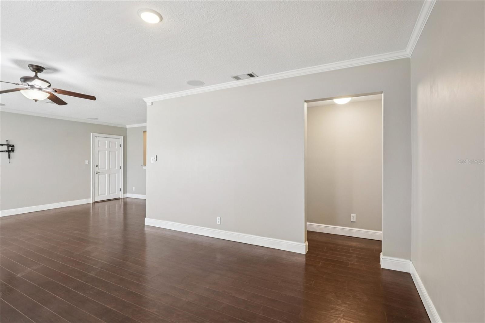 RIVERSHORES - Residential