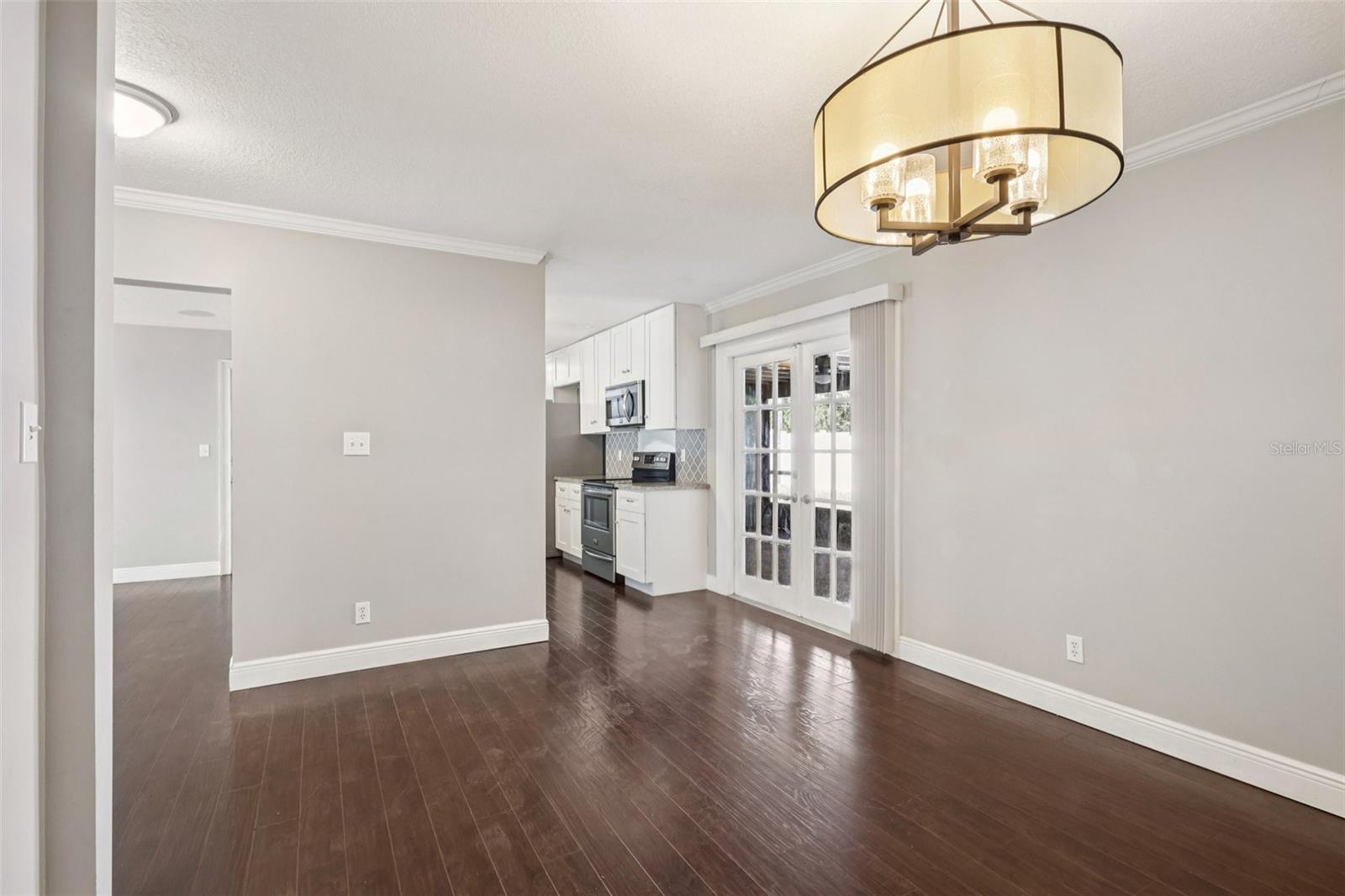 RIVERSHORES - Residential