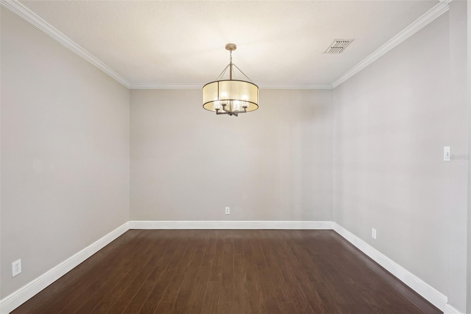 RIVERSHORES - Residential