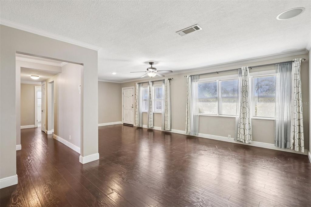 Photo of 1545 W River Lane, Tampa, FL 33603 (MLS # TB8478654)