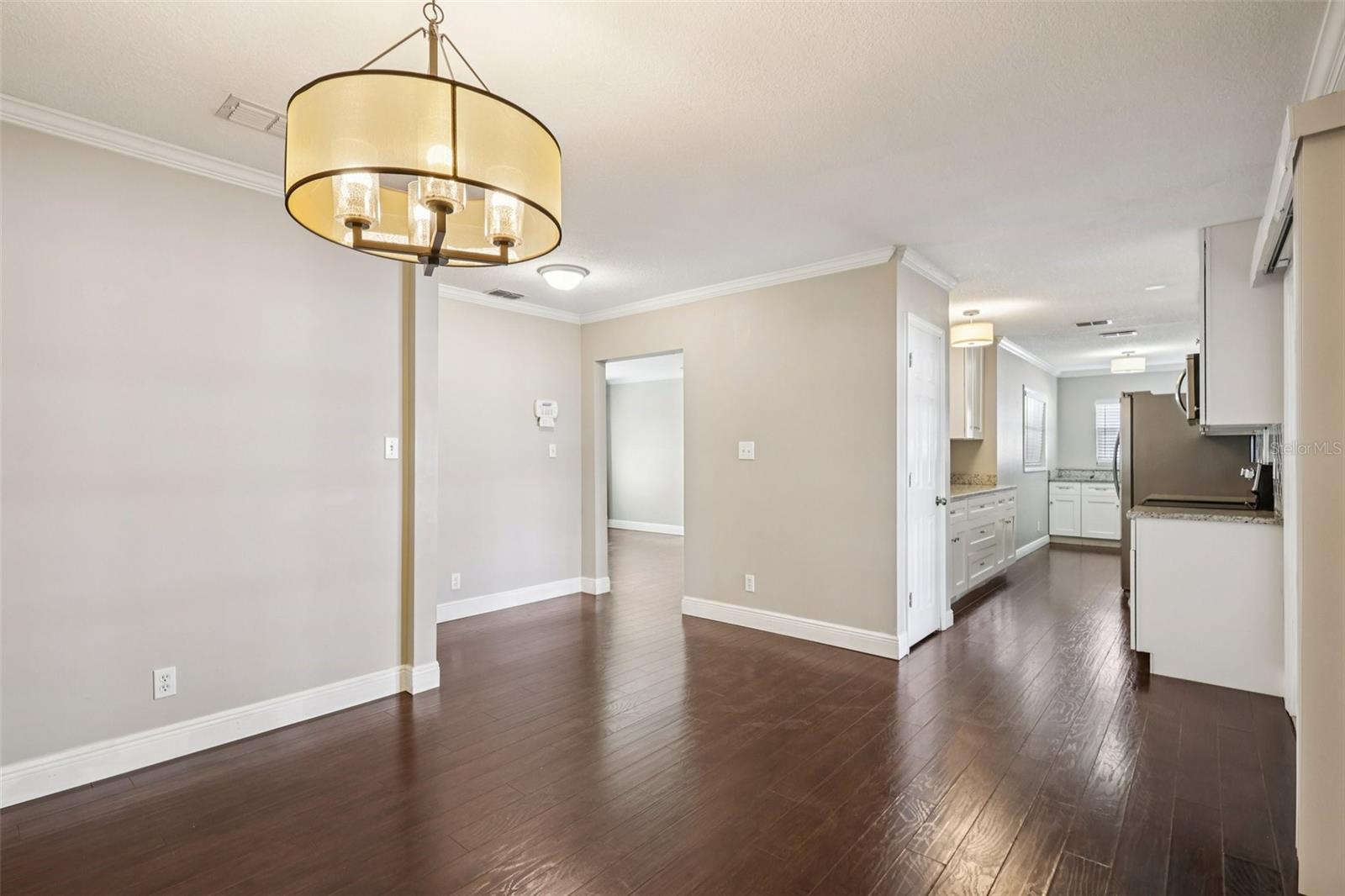 RIVERSHORES - Residential