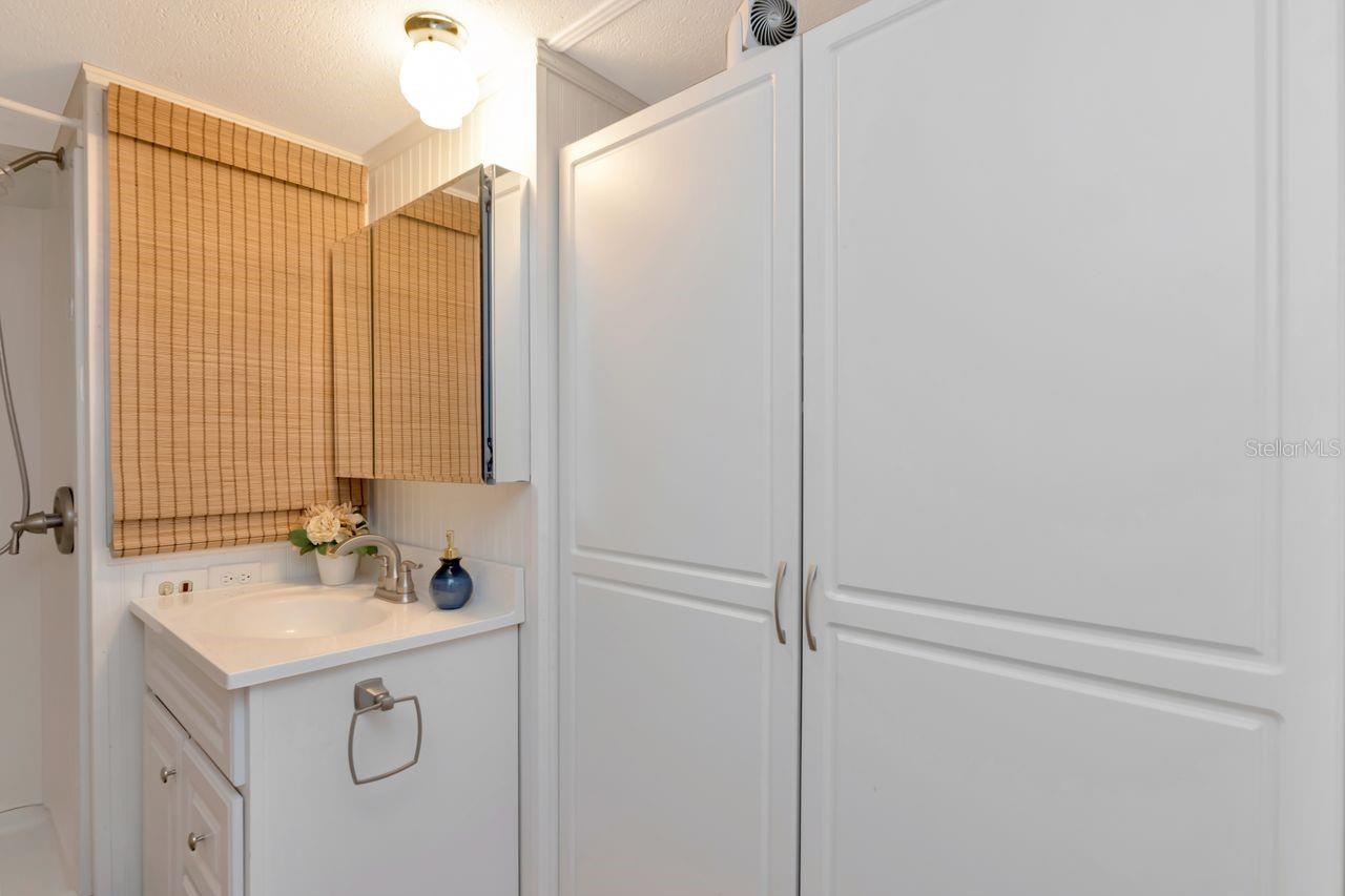 GROSSE POINTE CO-OP INC UNREC - Residential