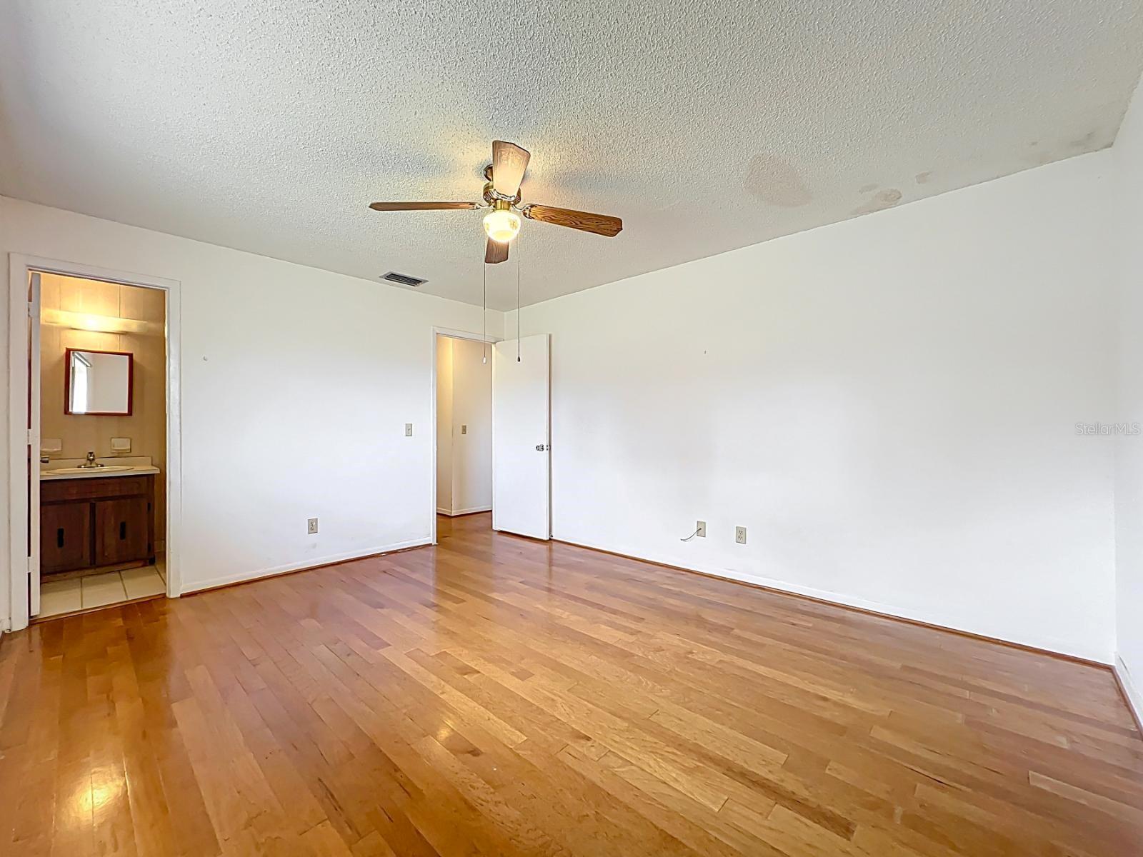 PORT MALABAR UNIT 05 - Residential