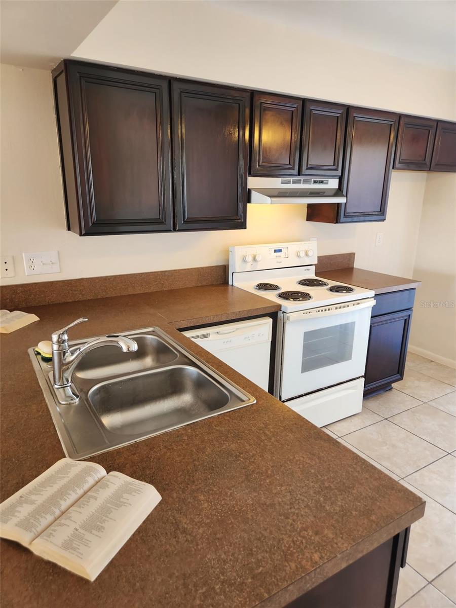 VILLA DEL SOL CONDO - Residential Lease