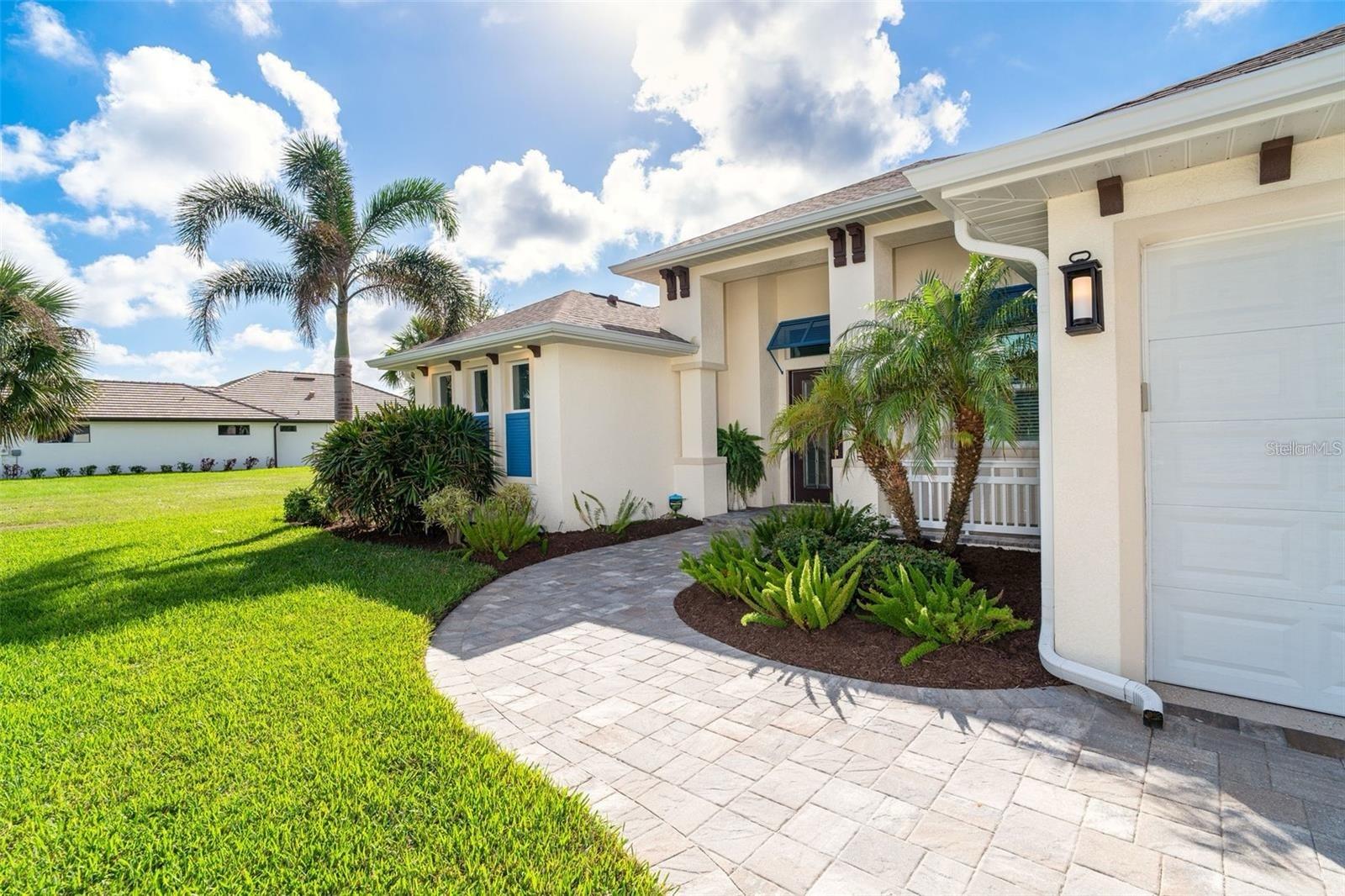 592 BOUNDARY BOULEVARD