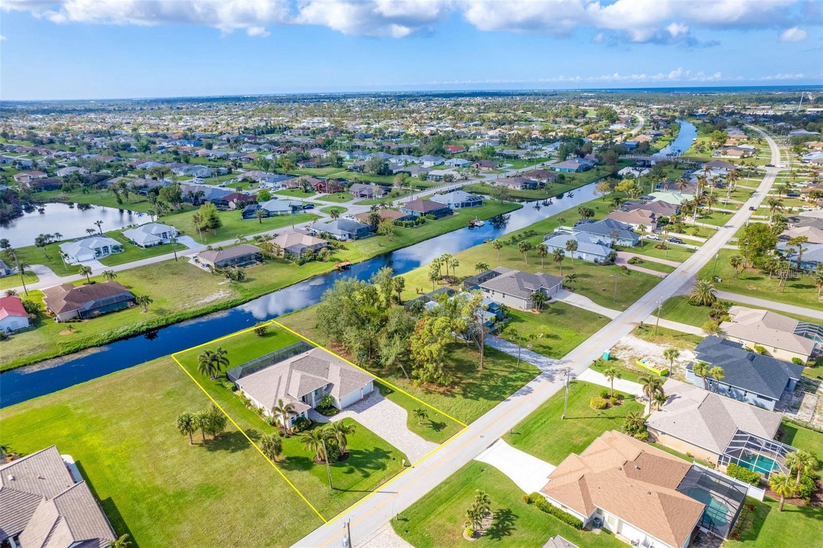 ROTONDA WEST BROADMOOR - Residential