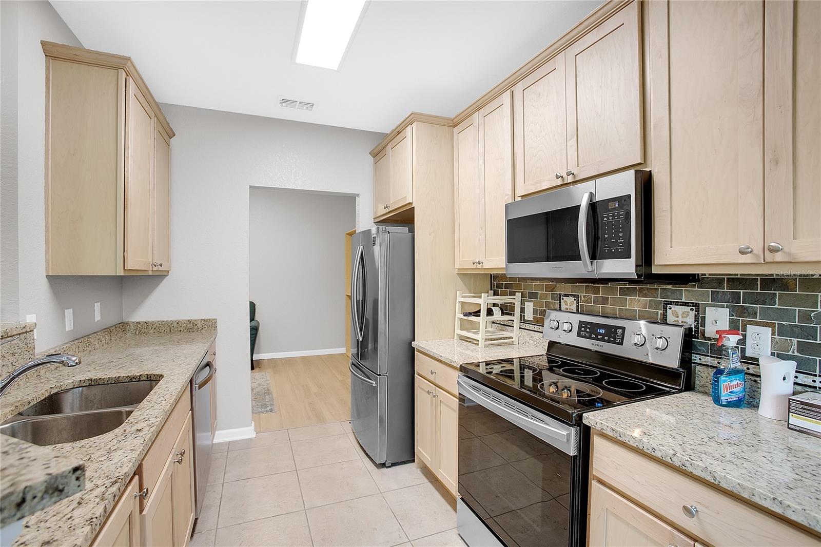 1208 BELLA CARA COURT