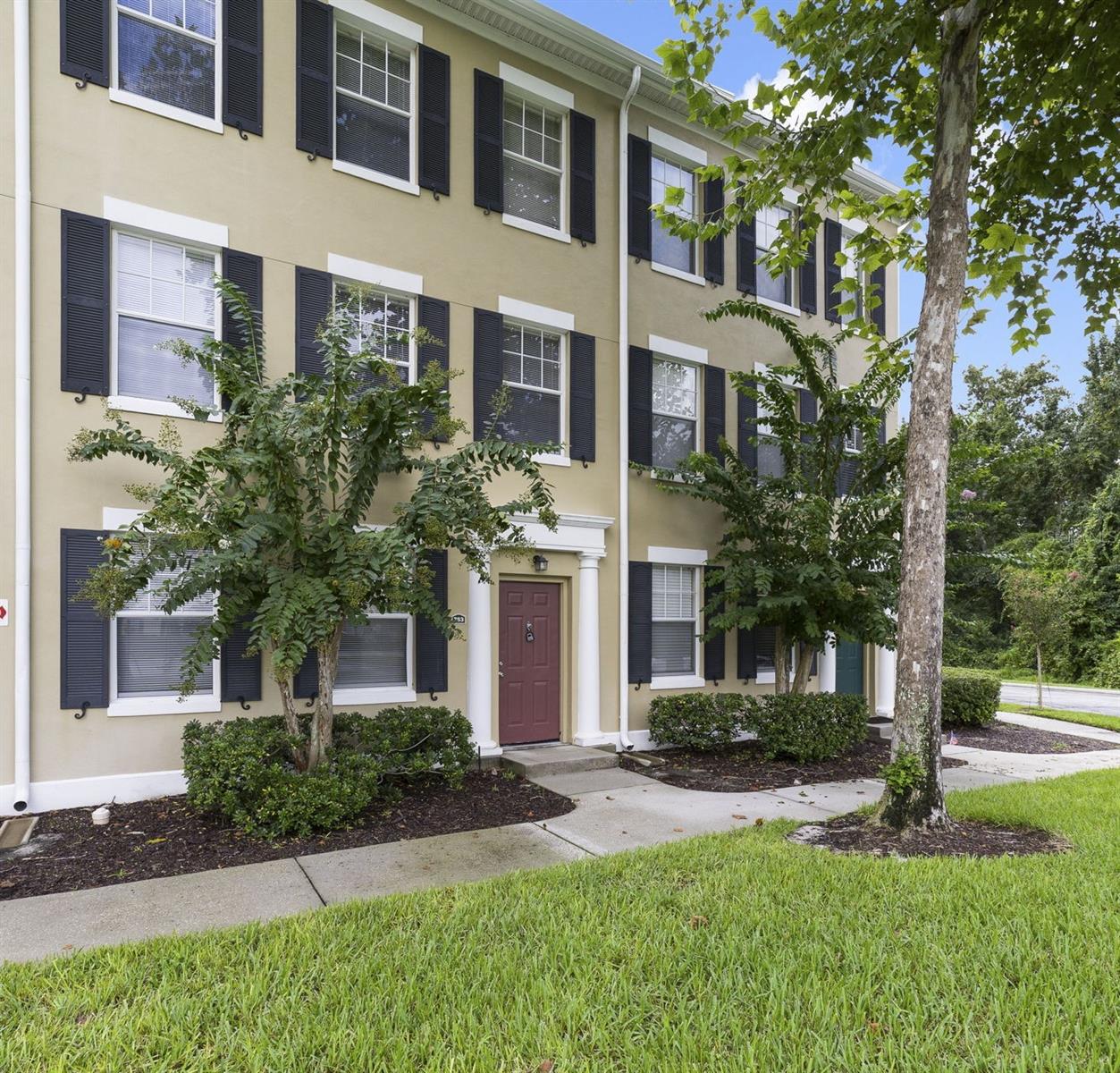 763 SIENA PALM DRIVE