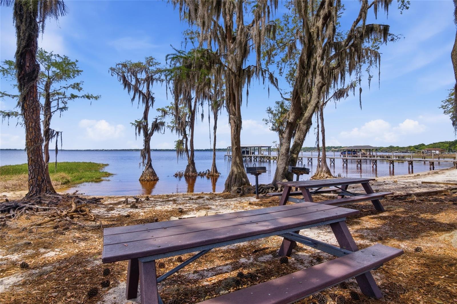 LAKE VALLEY SUB - Residential