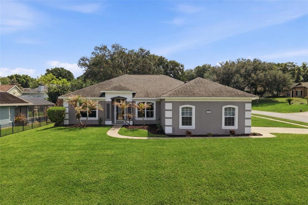 Photo of 12841 Valley Ridge Road, Clermont, FL 34711 (MLS # G5110864)