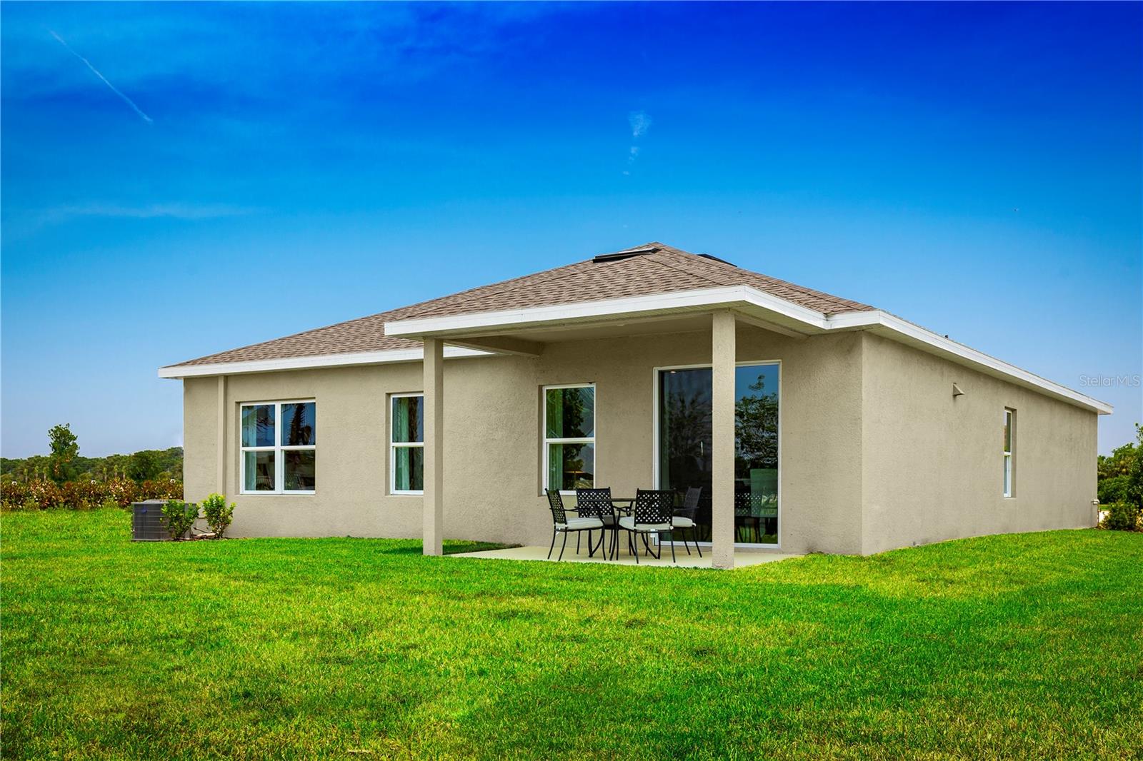 454 HAMMOCK OAKS BOULEVARD