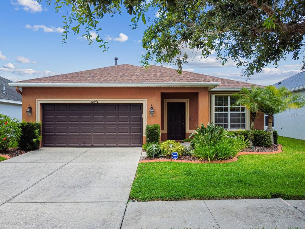 Photo of 20244 Merry Oak Avenue, Tampa, FL 33647 (MLS # TB8399582)