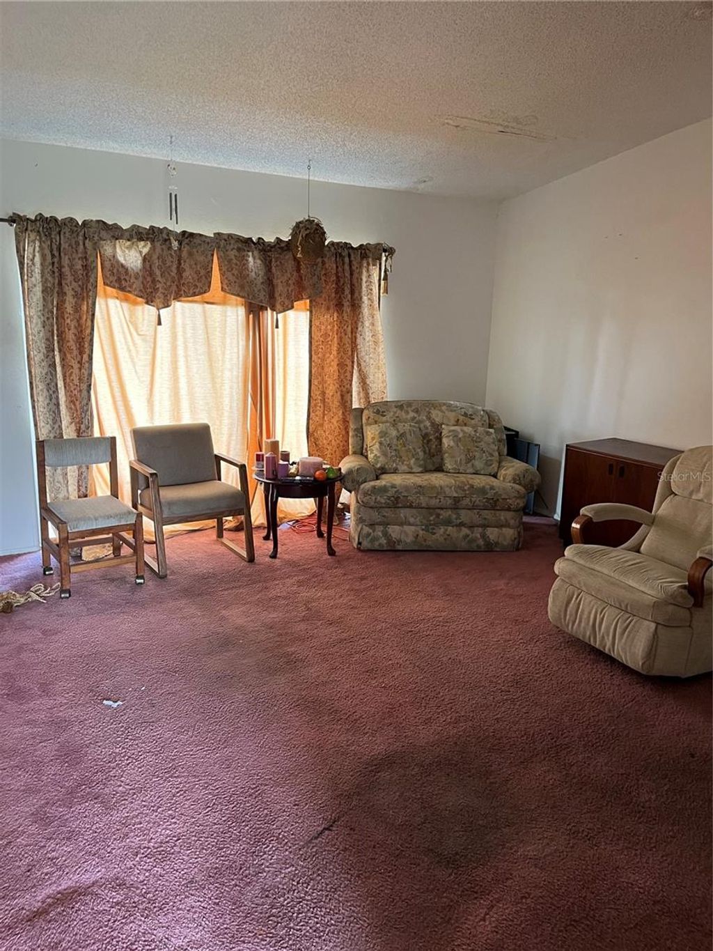 Photo of 1021 Old Field Drive, Brandon, FL 33511 (MLS # TB8436075)