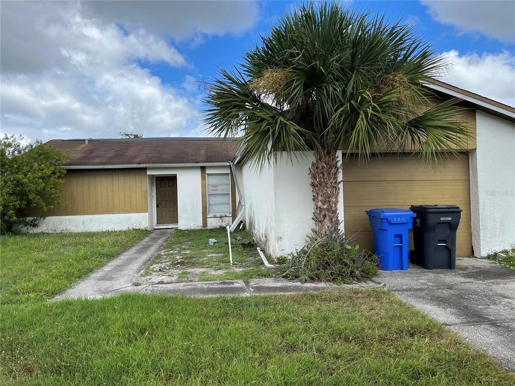 Photo of 1021 Old Field Drive, Brandon, FL 33511 (MLS # TB8436075)