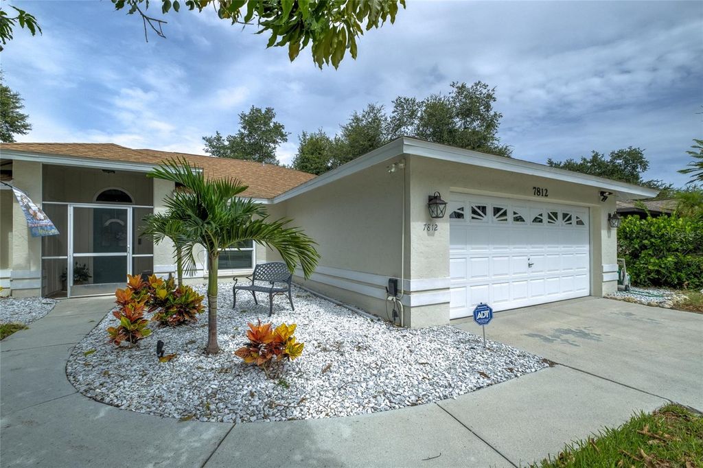 Photo of 7812 38th Court E, Sarasota, FL 34243 (MLS # A4700021)