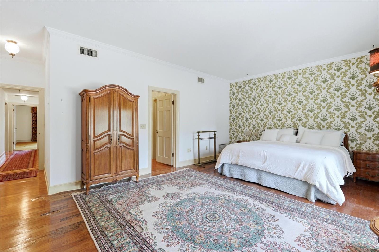 PALMA SOLA HEIGHTS - Residential