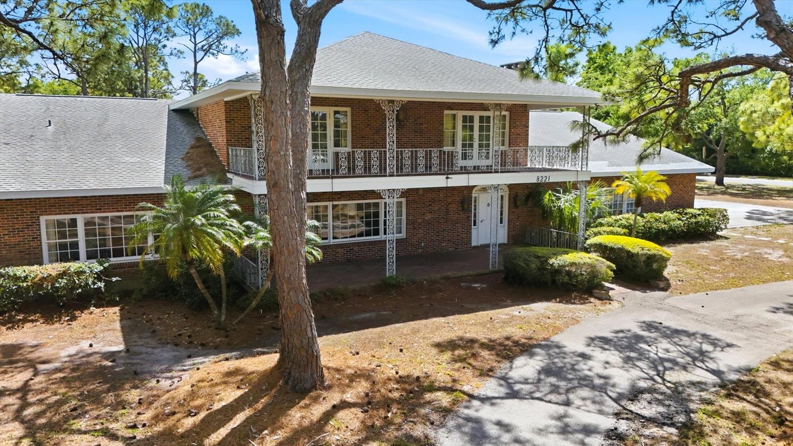 PALMA SOLA HEIGHTS - Residential