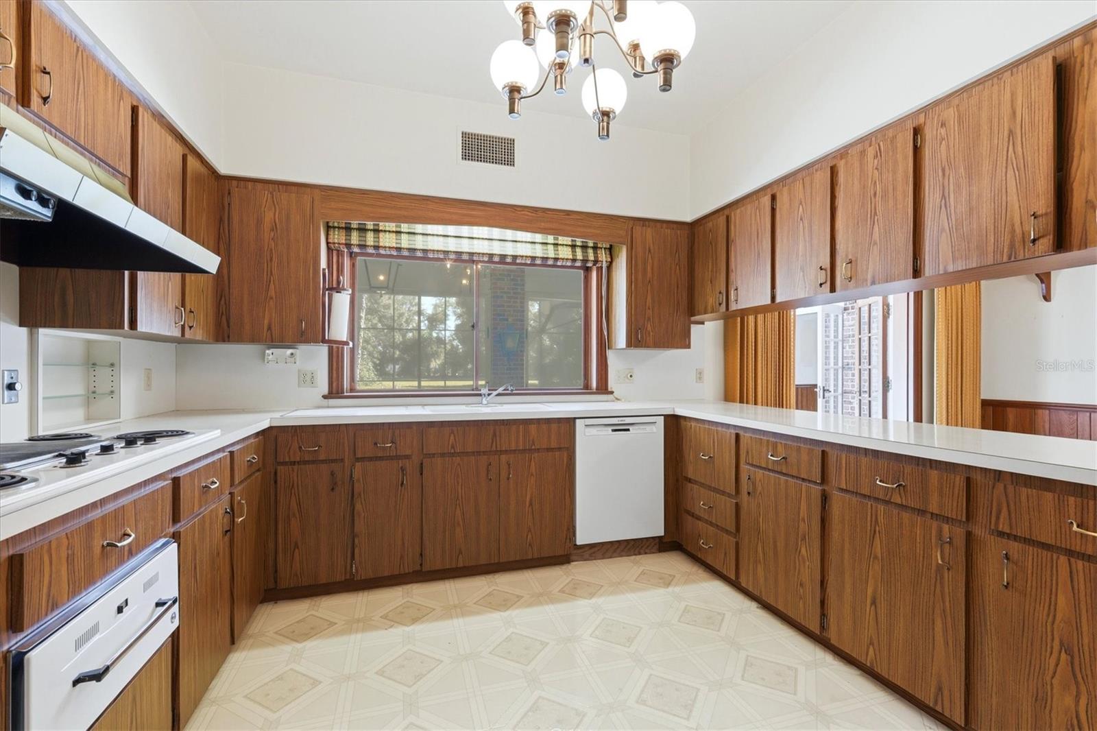 PALMA SOLA HEIGHTS - Residential