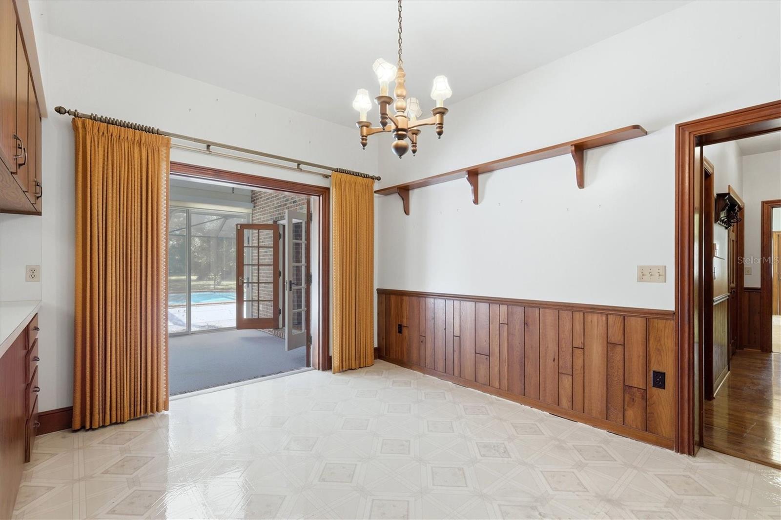 PALMA SOLA HEIGHTS - Residential