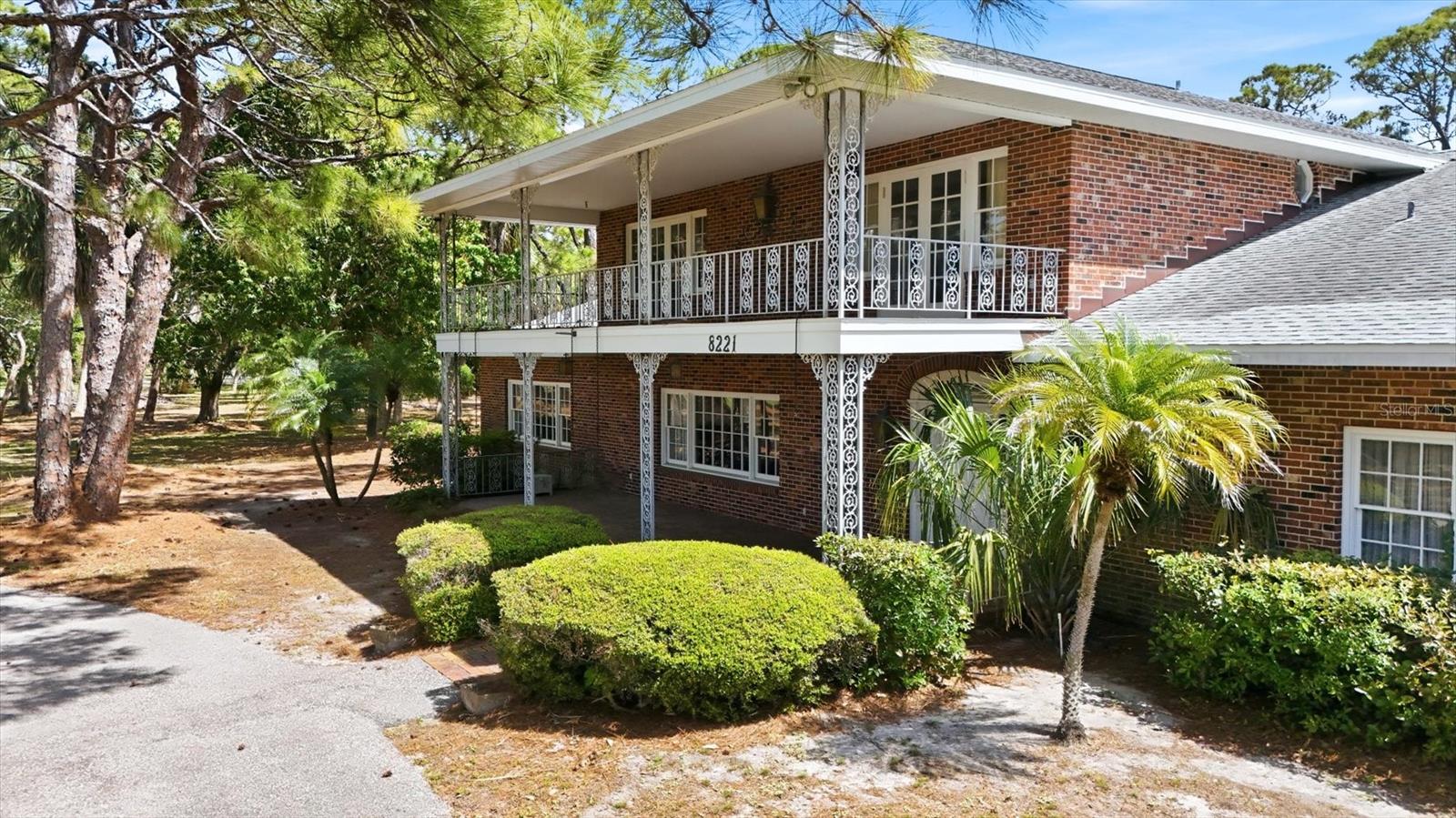 PALMA SOLA HEIGHTS - Residential