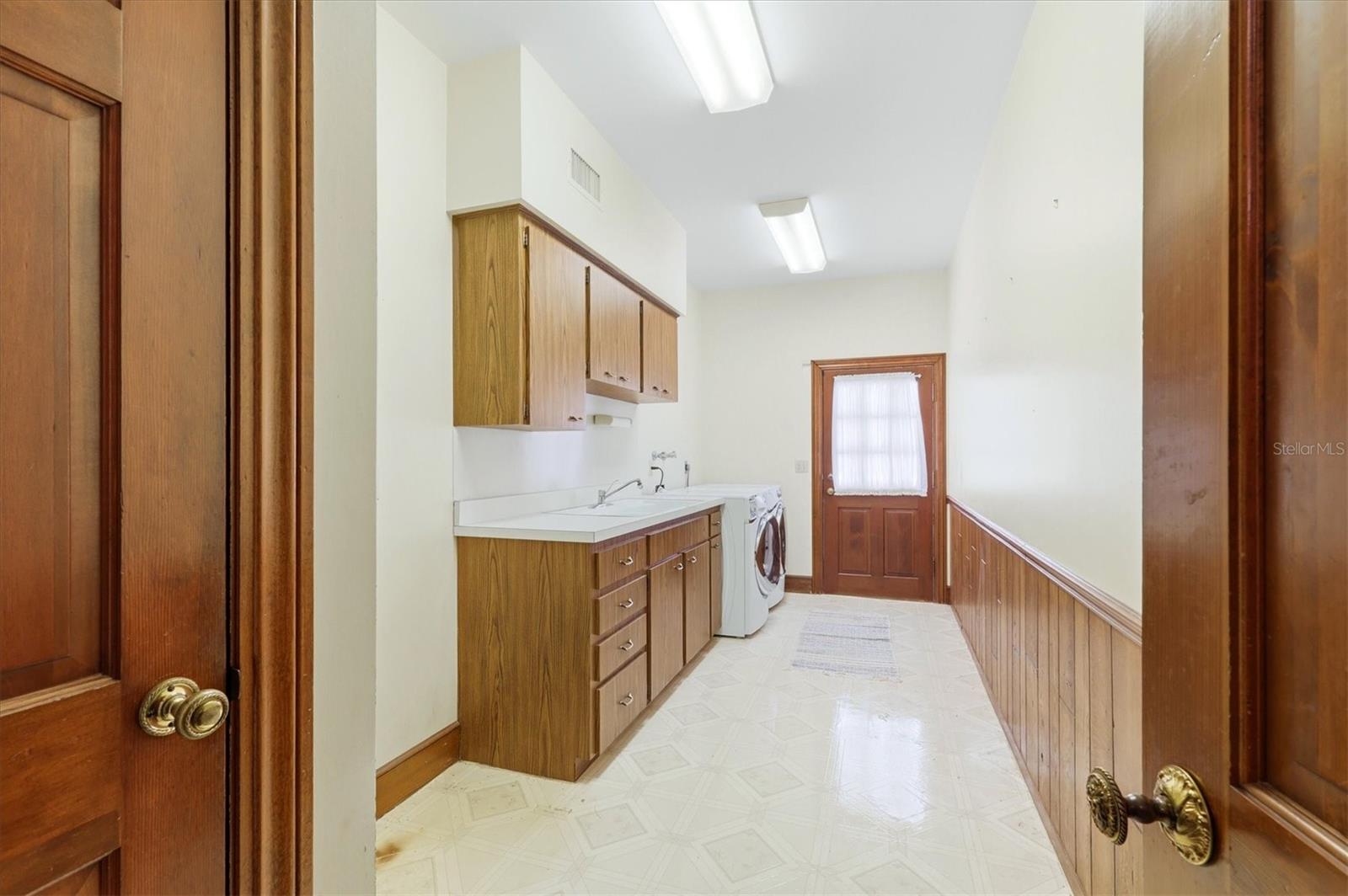 PALMA SOLA HEIGHTS - Residential