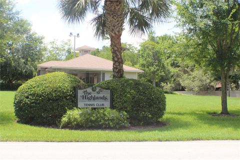 A home in WINTER SPRINGS