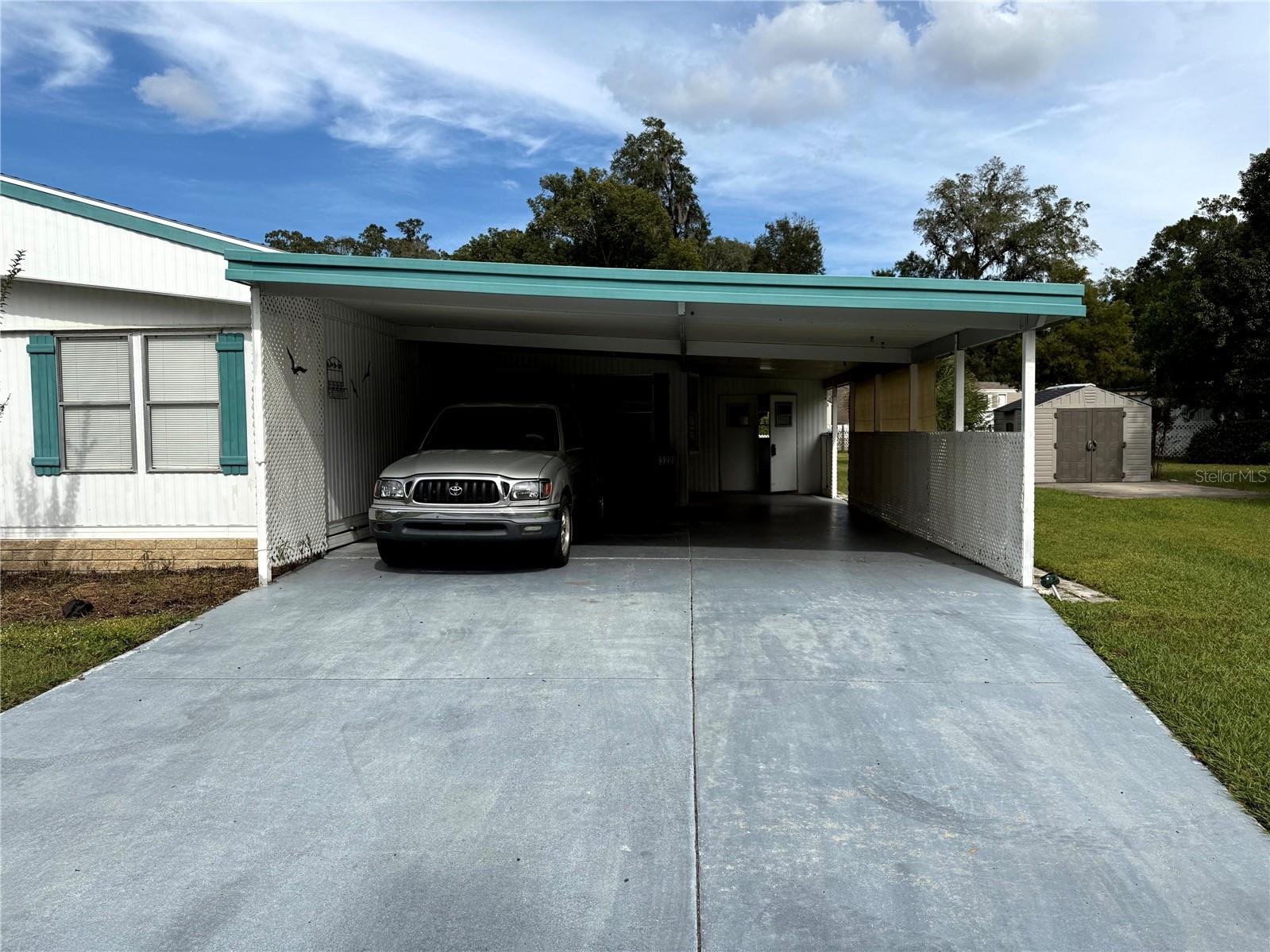 OAK PARK VILLAGE - Residential Lease