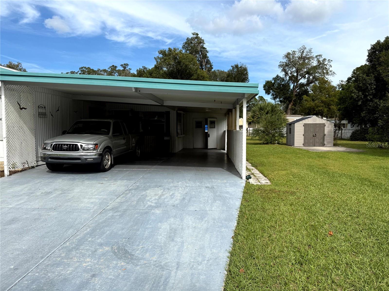 OAK PARK VILLAGE - Residential Lease