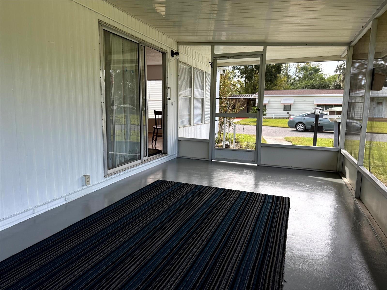 OAK PARK VILLAGE - Residential Lease