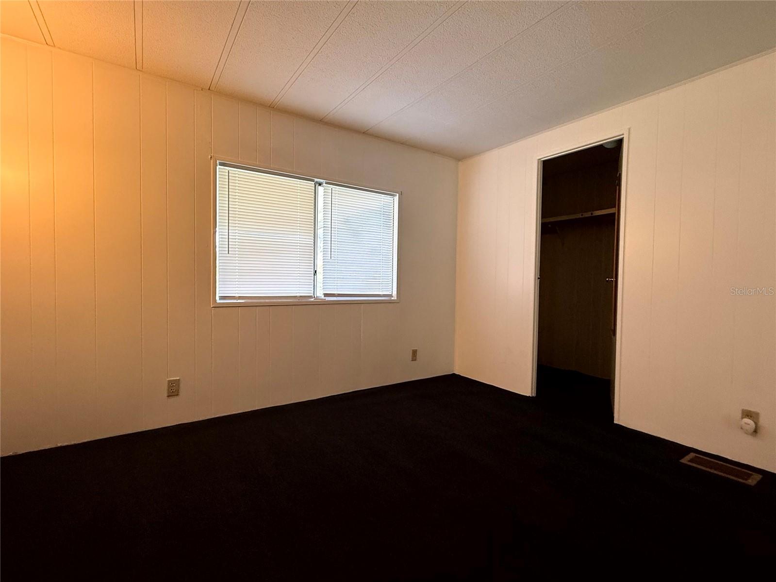 OAK PARK VILLAGE - Residential Lease