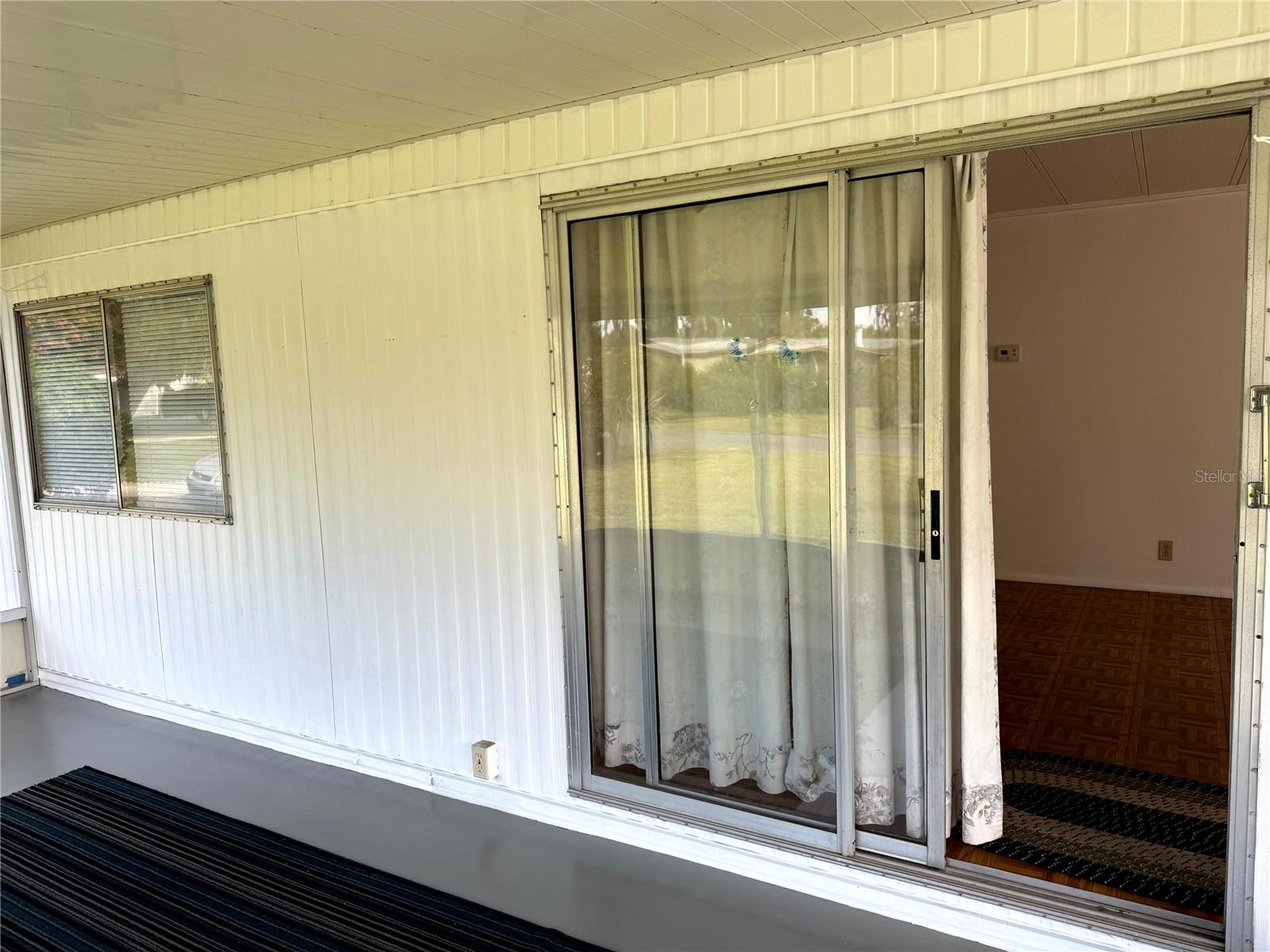 OAK PARK VILLAGE - Residential Lease