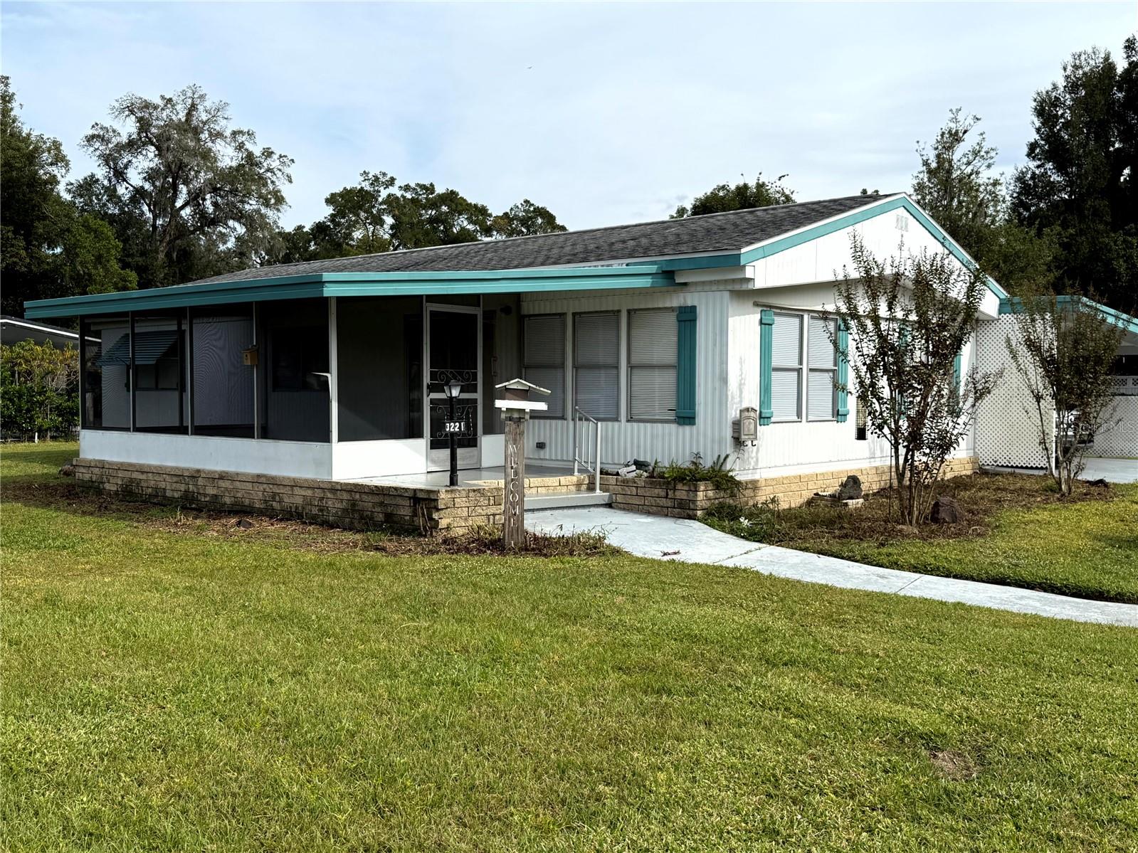 OAK PARK VILLAGE - Residential Lease