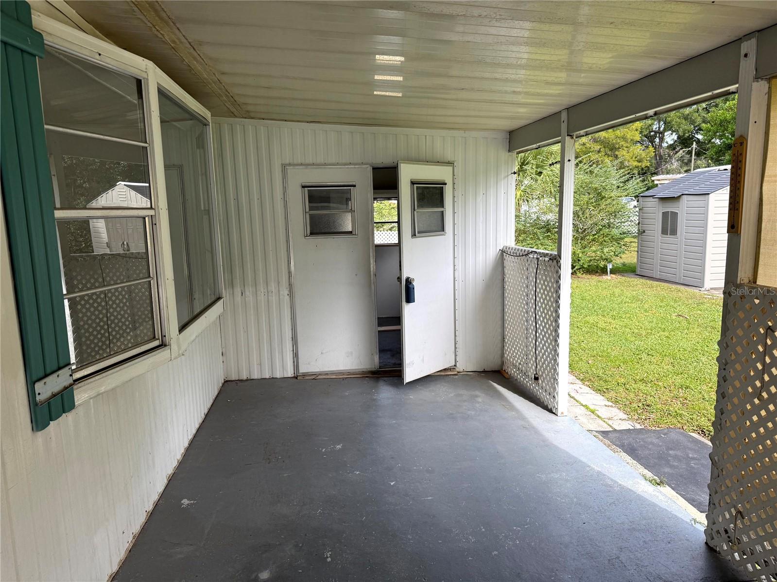 OAK PARK VILLAGE - Residential Lease