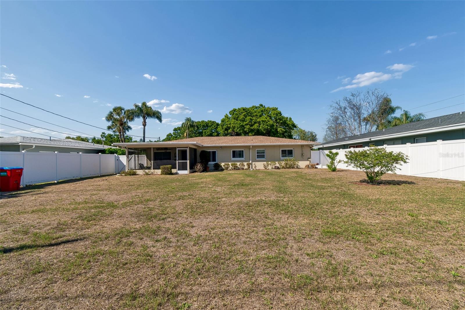 HIGHLAND OAK - Residential