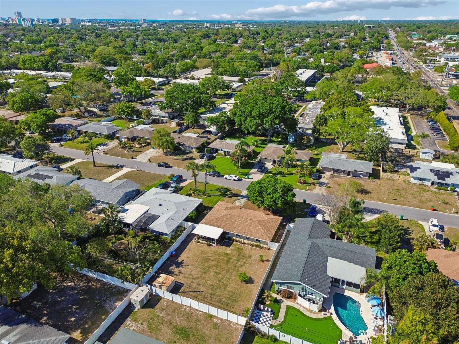 HIGHLAND OAK - Residential