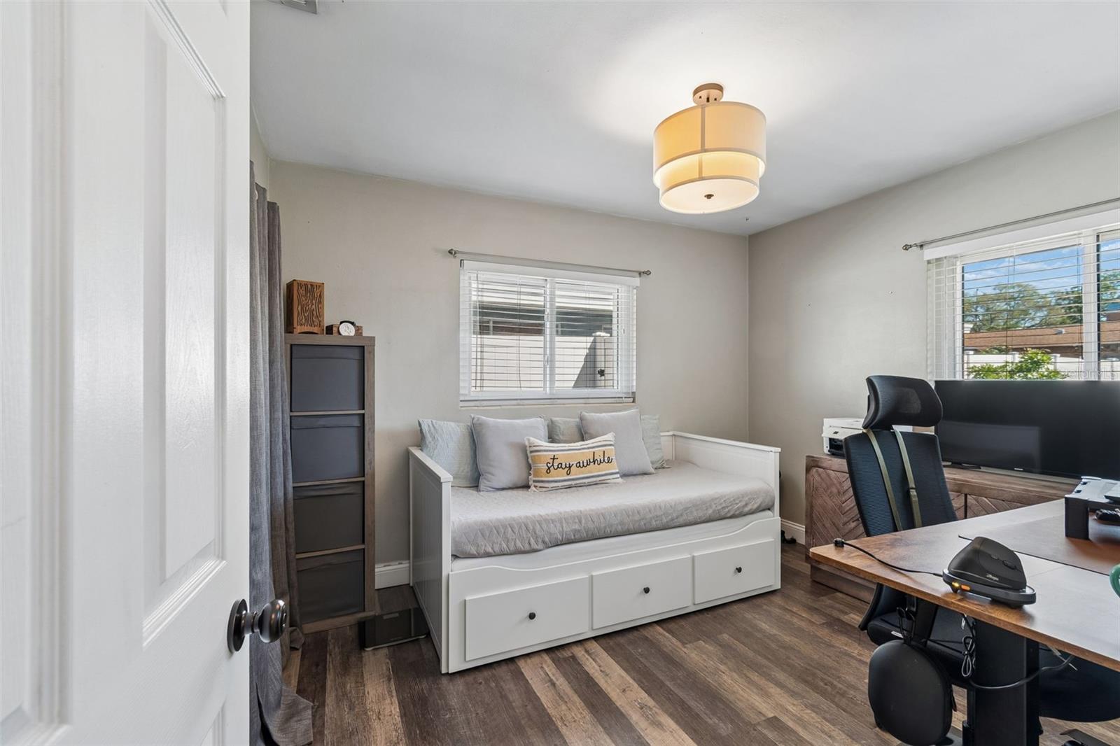 HIGHLAND OAK - Residential