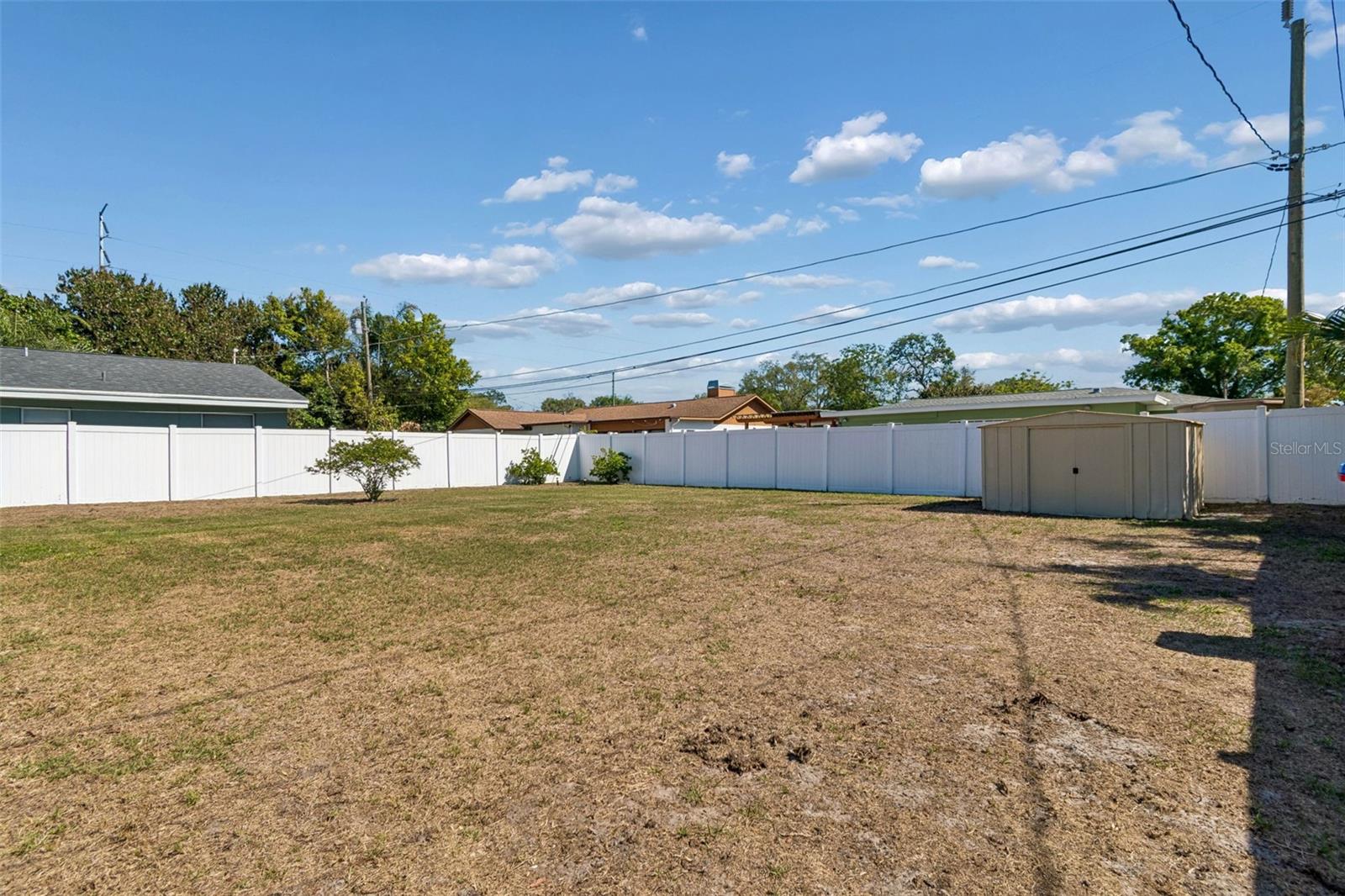 HIGHLAND OAK - Residential