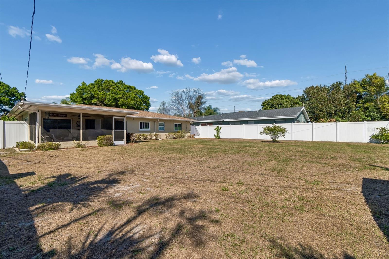 HIGHLAND OAK - Residential