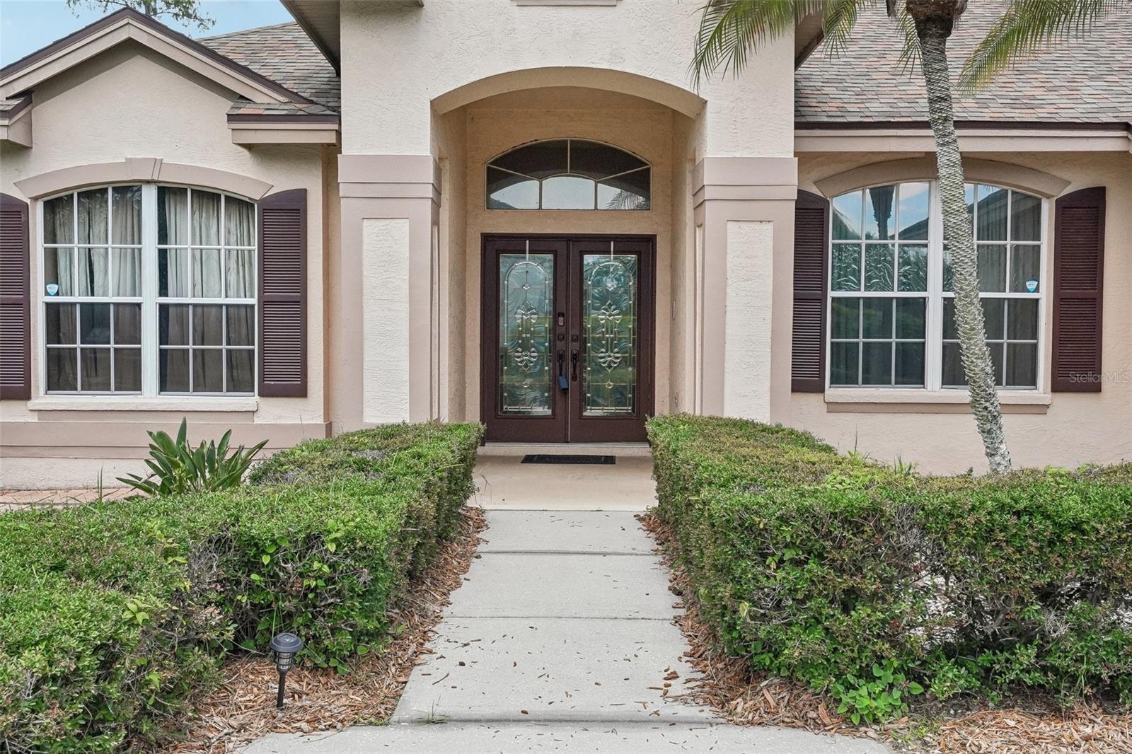 1008 ROBINWOOD DRIVE