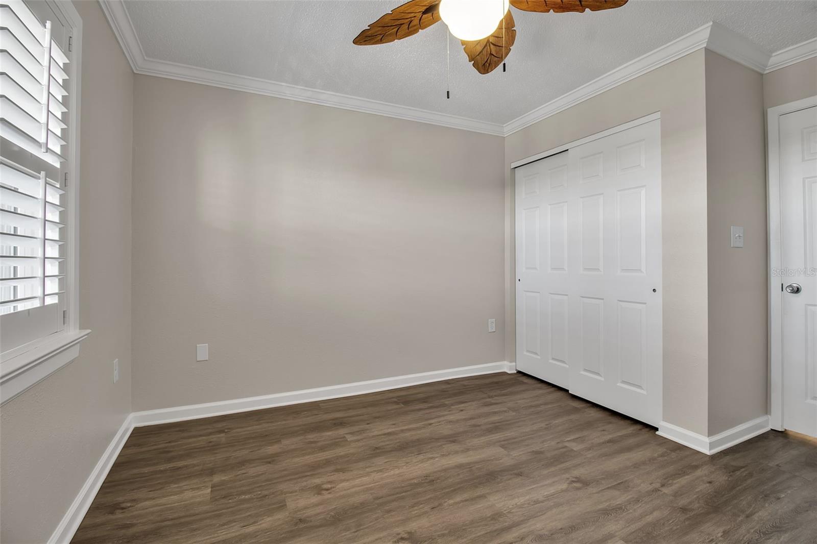 BAYSHORE ON THE LAKE APTS III SEC2 - Residential