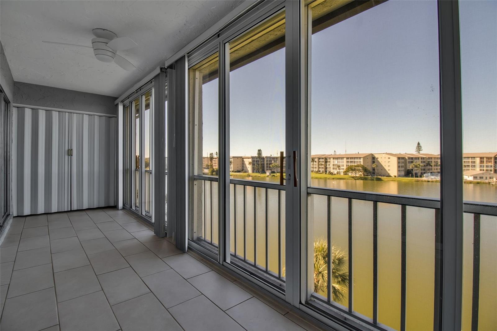 BAYSHORE ON THE LAKE APTS III SEC2 - Residential