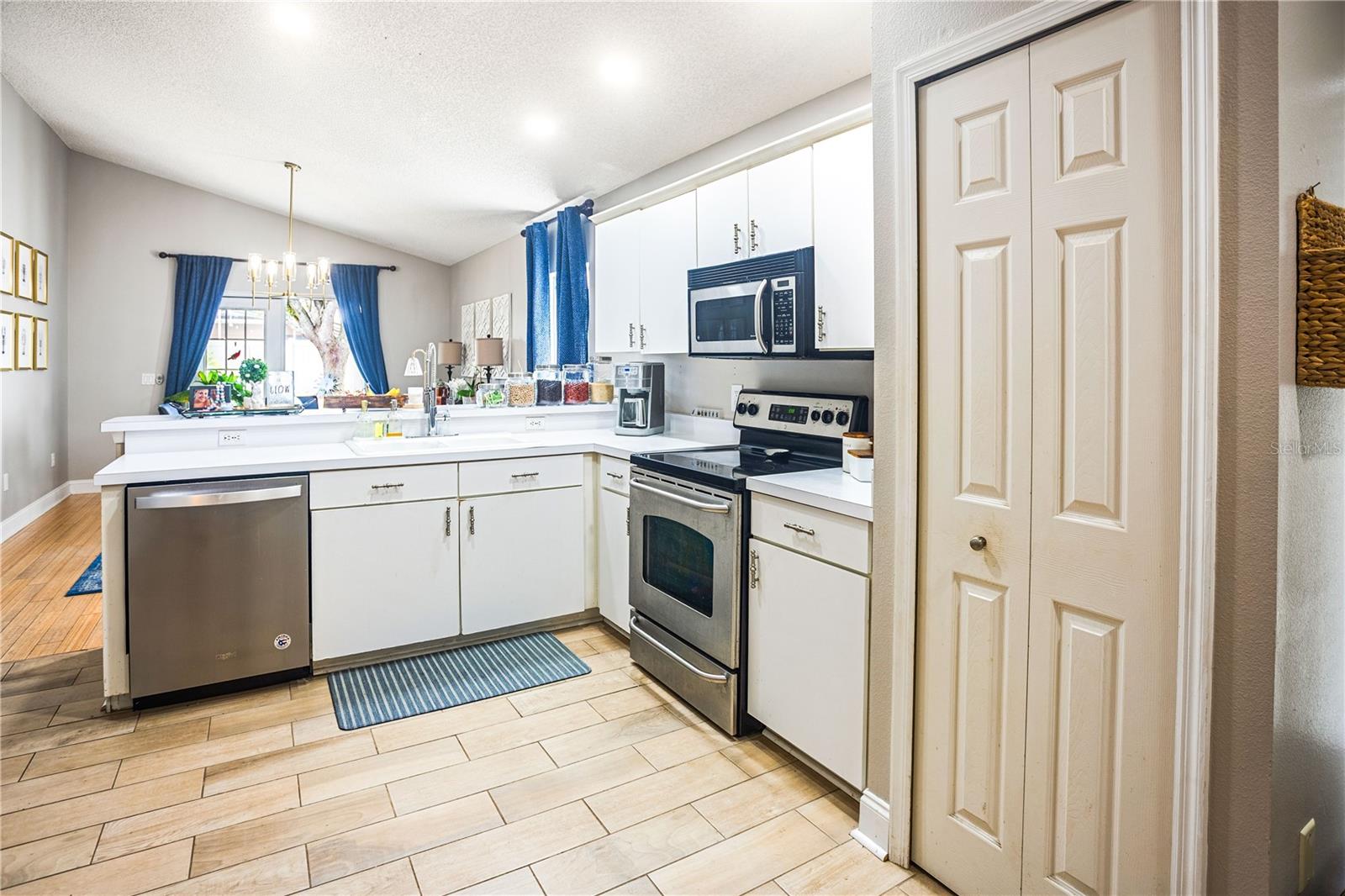 HUNTERS CREEK TR 540 - Residential