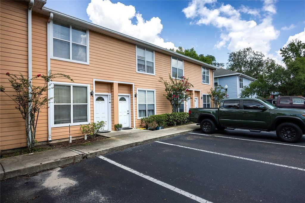 Photo of 3970 SW 20th Ave #909, Gainesville, FL 32607 (MLS # GC532965)