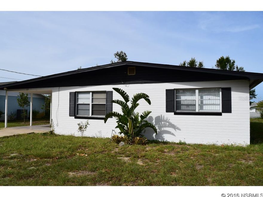 Affordable solid brick home with a large yard minutes from edgewater and I95 intrastate. Home has terrazzo floors throughout. New bathrooms, all new interior doors, all new ceiling fans and light fixtures. ;Water: City