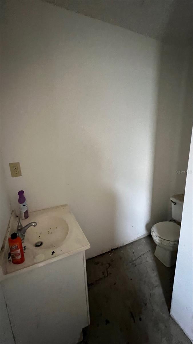 EUSTIS - Residential Income