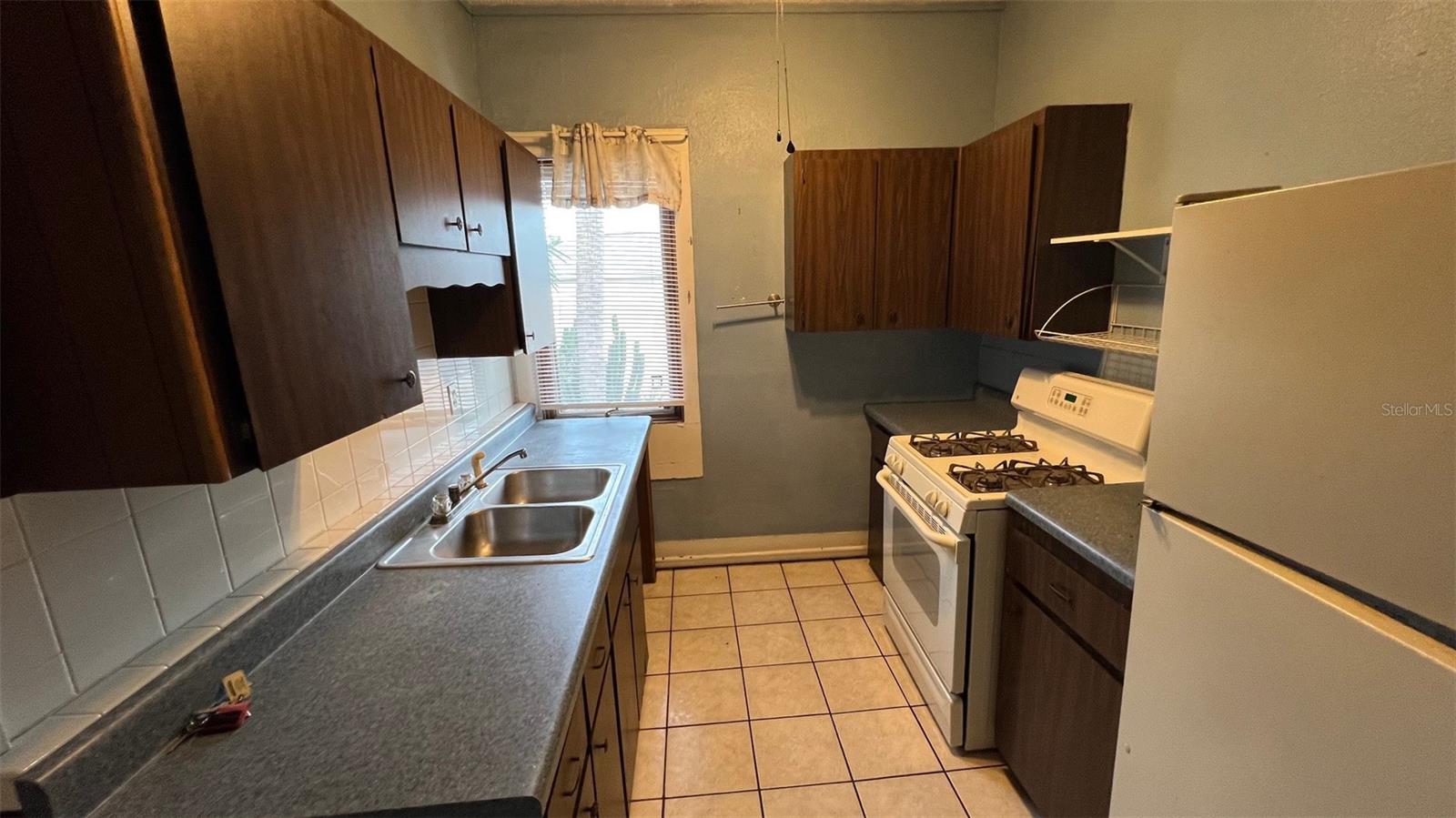 EUSTIS - Residential Income