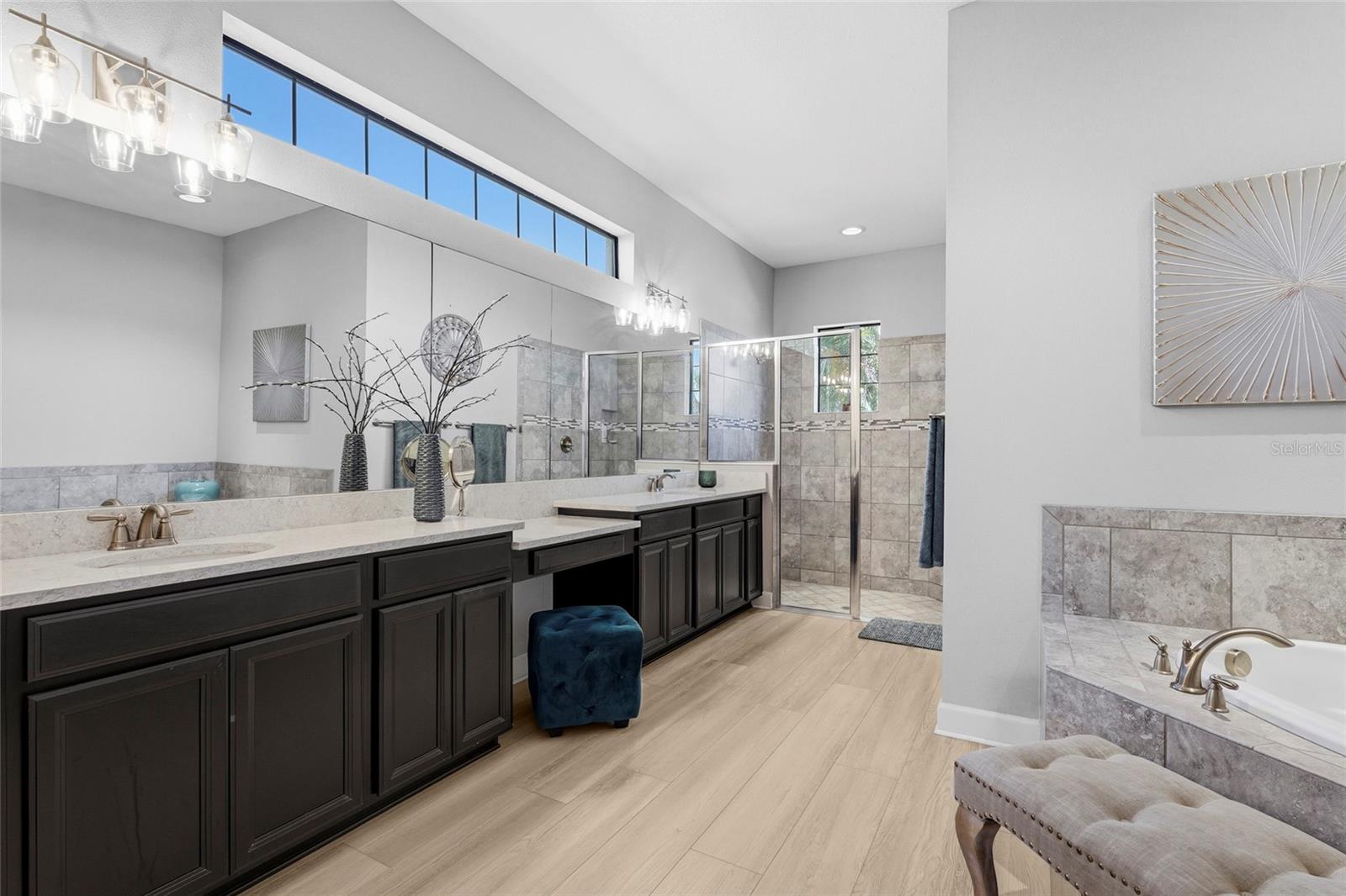 LEGACY ESTATES AT ESPLANADE ON PALMER RANCH - Residential